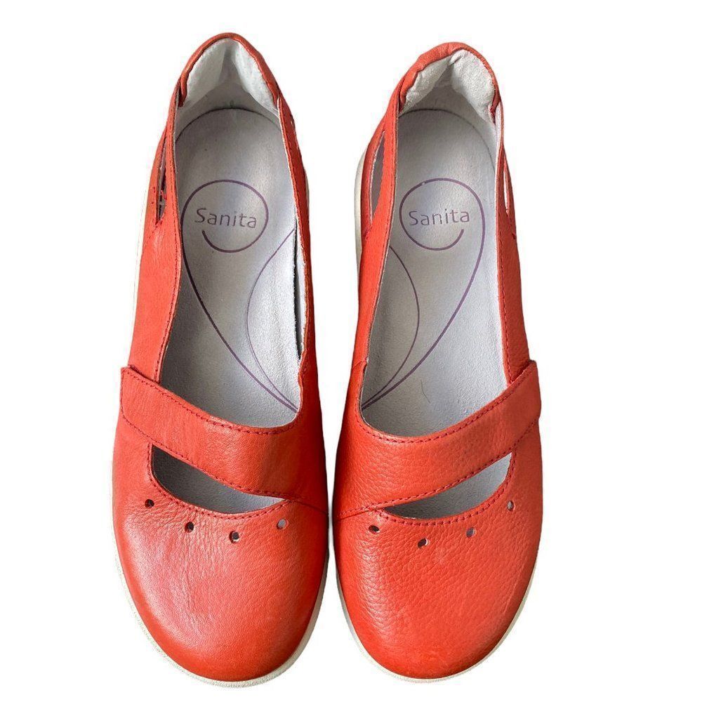 Sanita New Women's Red Leather Mary Jane size 36 - Picture 1 of 15